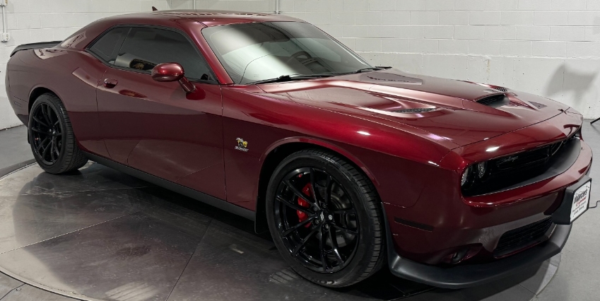 The 2019 Dodge Challenger R/T Scat Pack 1320: A Muscle Car Masterpiece